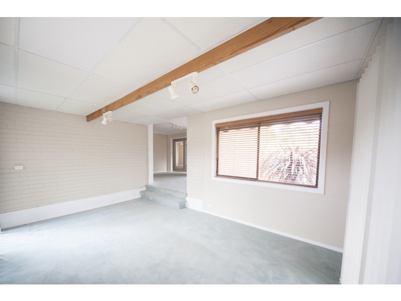 1/7 Aaran Close, Endeavour Hills VIC 3802