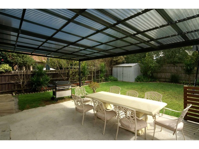 227 James Cook Drive, Endeavour Hills VIC 3802