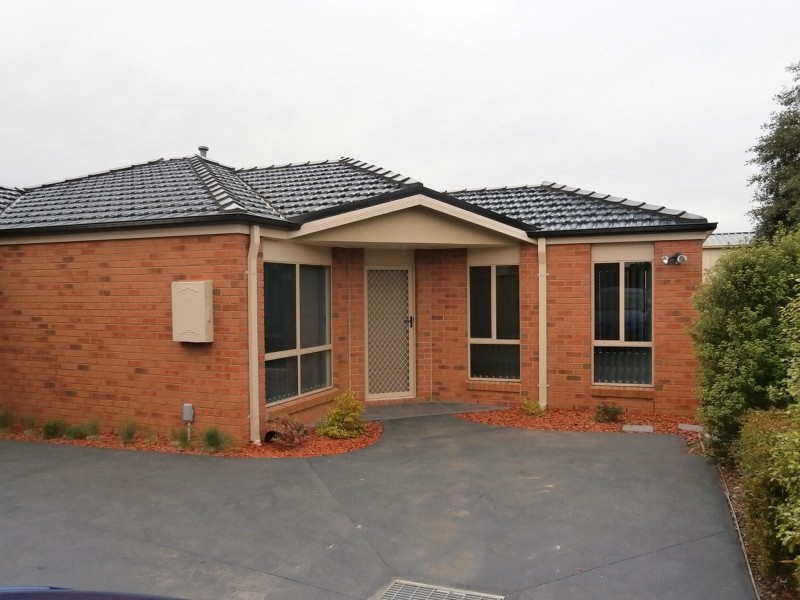 2/40 PLAYER DRIVE, Narre Warren VIC 3805
