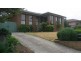 10 LAWSON WAY, Endeavour Hills VIC 3802