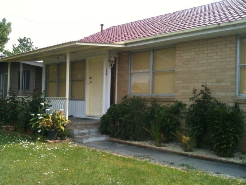 12 BANKSIA STREET, Doveton VIC 3177