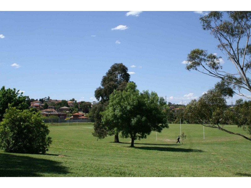 5 Pejaro Place, Endeavour Hills VIC 3802