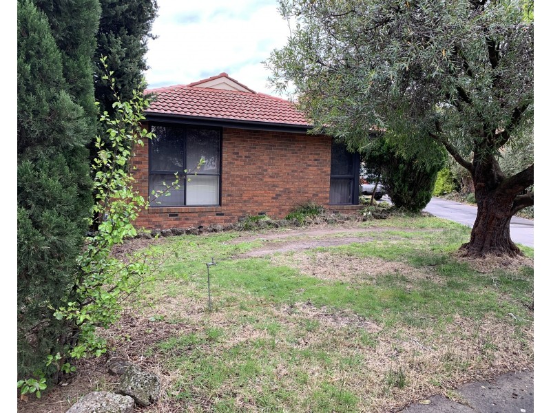 1/5 Dorgan Court, Endeavour Hills VIC 3802