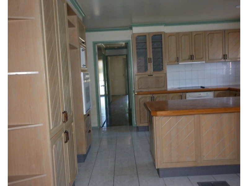 1/5 Dorgan Court, Endeavour Hills VIC 3802