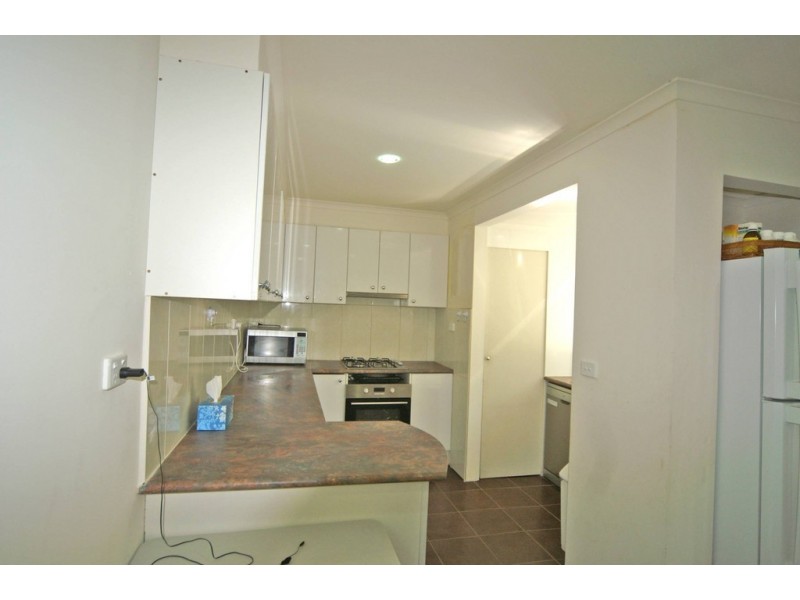 1/39 AMALFI DRIVE, Endeavour Hills VIC 3802