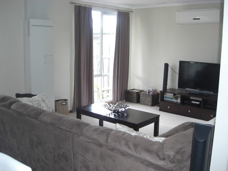 50 Maple Crescent, Churchill VIC 3842