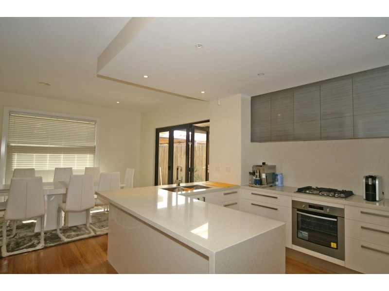 Endeavour Hills VIC 3802