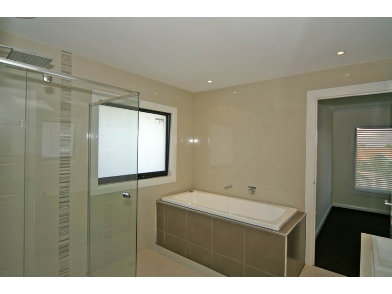 Endeavour Hills VIC 3802