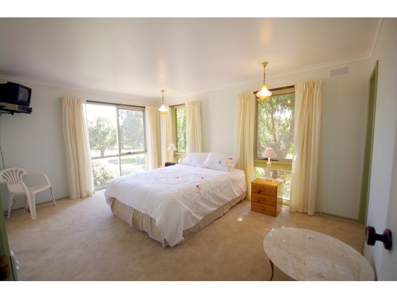 10 Lance Drive, Yanakie VIC 3960