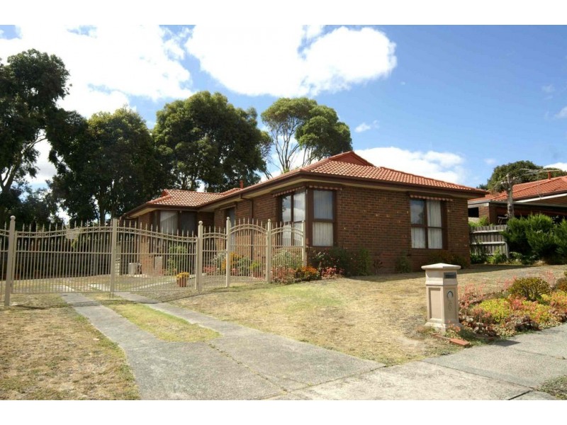 6 Heywood Grove, Endeavour Hills VIC 3802