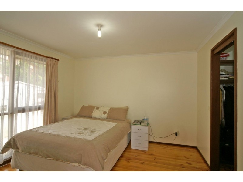 6 Heywood Grove, Endeavour Hills VIC 3802