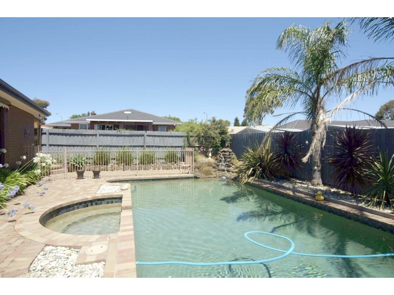 7 Granby Court, Endeavour Hills VIC 3802