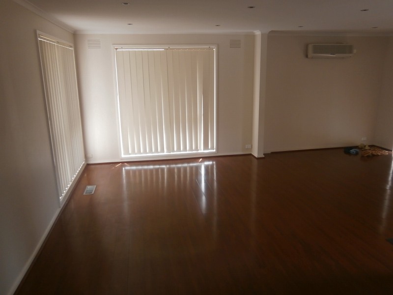 4 BELT TERRACE, Endeavour Hills VIC 3802