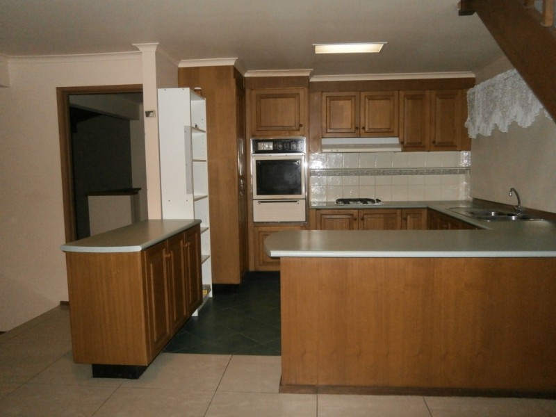 7 STAINSBY CLOSE, Endeavour Hills VIC 3802