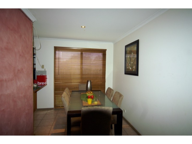 63 Amber Crescent, Narre Warren VIC 3805