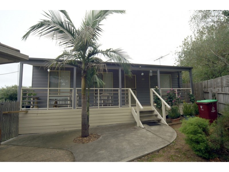 63 Amber Crescent, Narre Warren VIC 3805