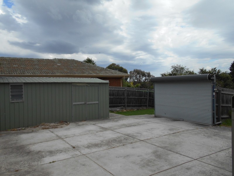 39 MOSSGIEL PARK DRIVE, Endeavour Hills VIC 3802