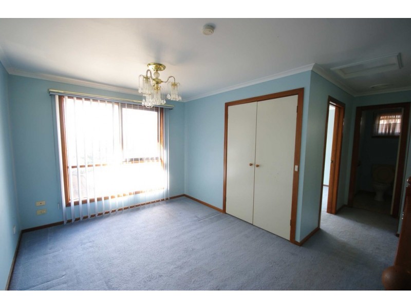 14 Granton Avenue, Endeavour Hills VIC 3802