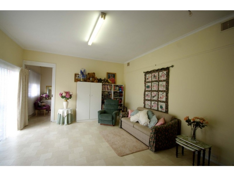 38 Grandview Avenue, Dandenong VIC 3175