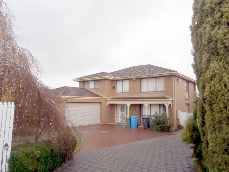 9 FURLONG COURT, Endeavour Hills VIC 3802