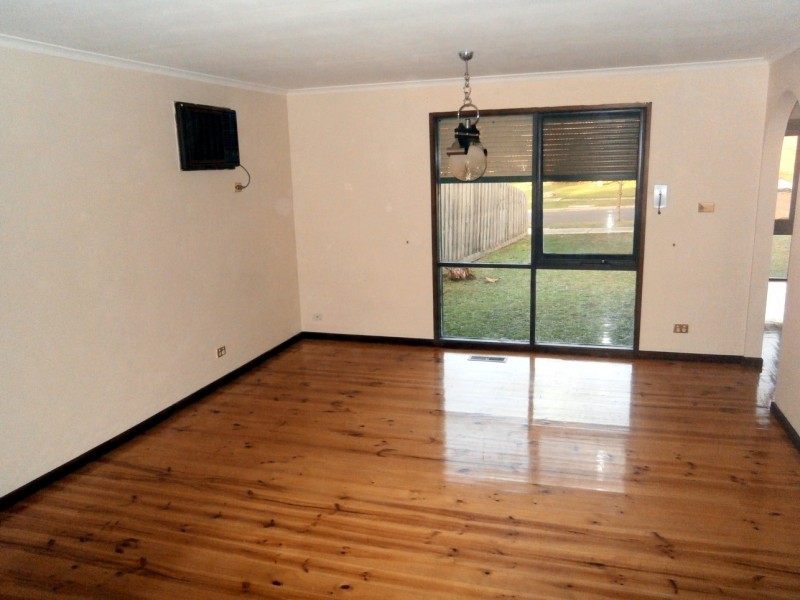 19 CHESTER COURT, Endeavour Hills VIC 3802