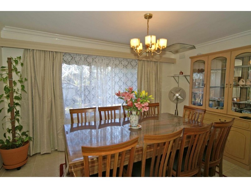 83 Charles Green Avenue, Endeavour Hills VIC 3802