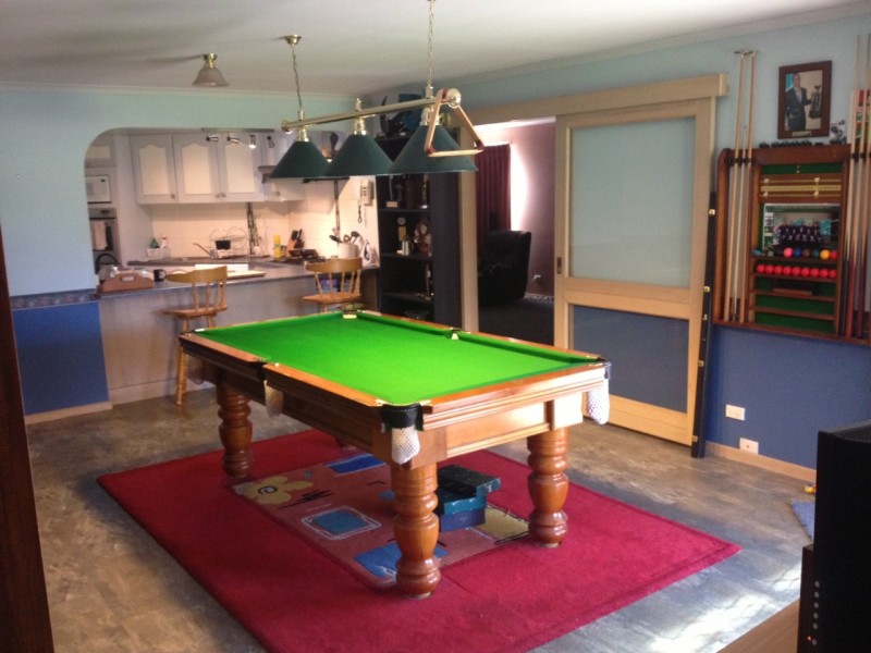 37 KINGSTON AVENUE, Pakenham VIC 3810