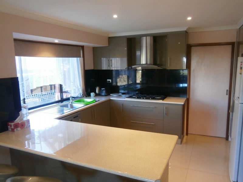 2 ELIAS MEWS, Endeavour Hills VIC 3802