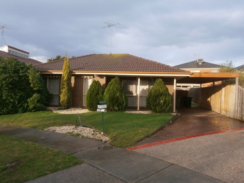 24 TEMBY CLOSE, Endeavour Hills VIC 3802