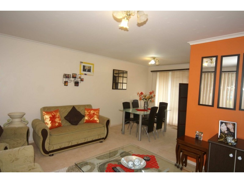 12 PINTO COURT, Endeavour Hills VIC 3802