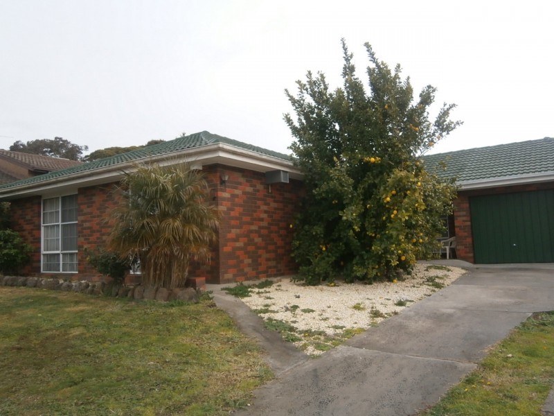 9 FULHAM COURT, Endeavour Hills VIC 3802