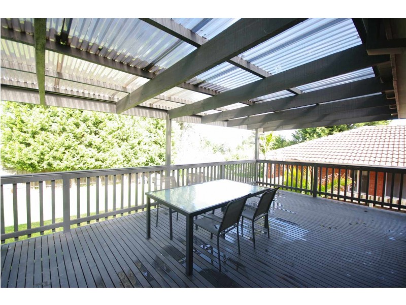 6 Pinto Close, Endeavour Hills VIC 3802