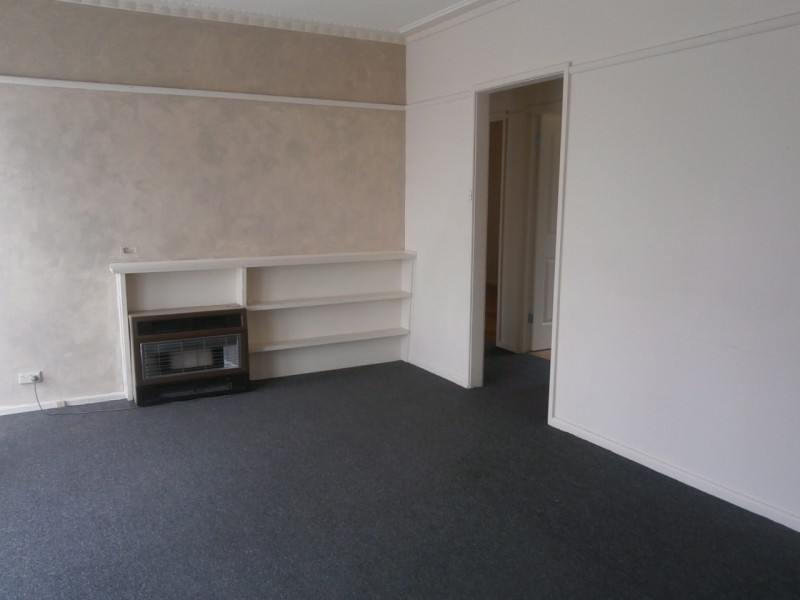 4 CRAWFORD AVENUE, Dandenong VIC 3175