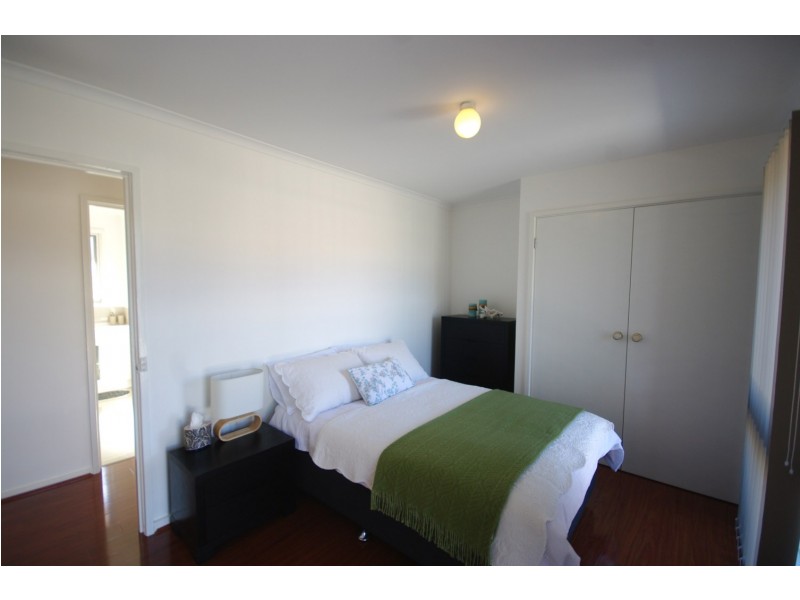 15 Cormorant Close, Endeavour Hills VIC 3802