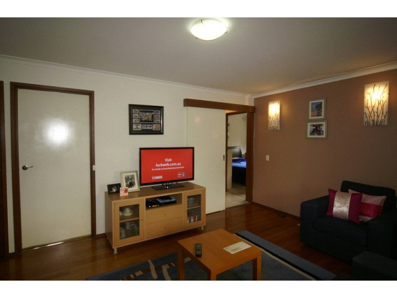 7 Hutchins Avenue, Endeavour Hills VIC 3802