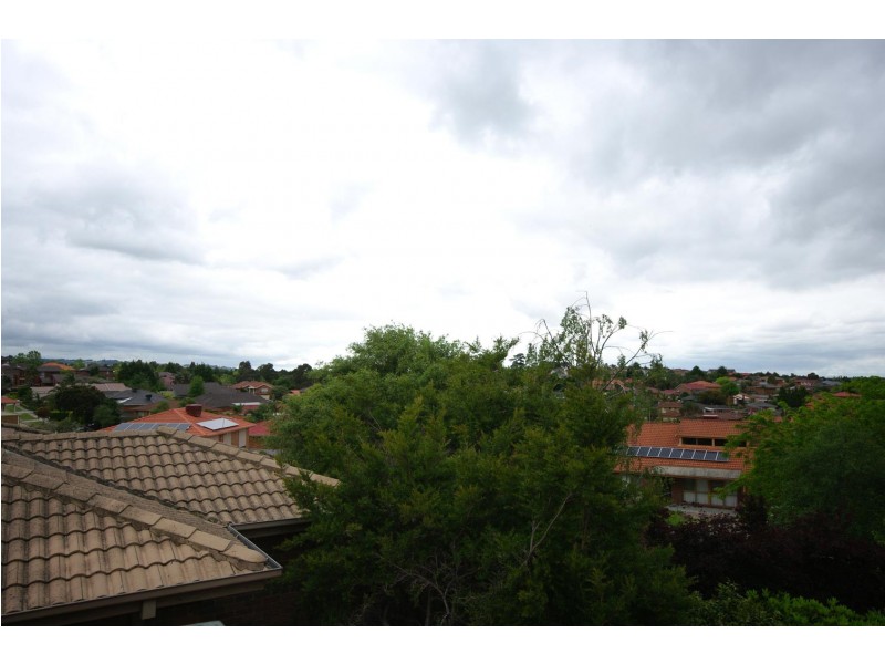 17 Cunningham Drive, Endeavour Hills VIC 3802