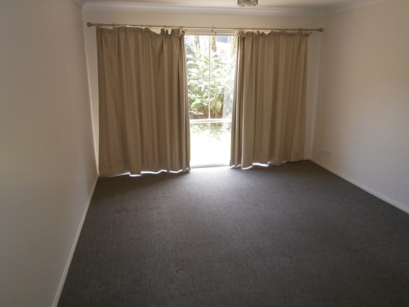 2/59 PRESTON AVENUE, Endeavour Hills VIC 3802