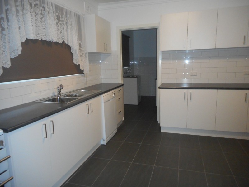 5 MARSHALL ST, Noble Park VIC 3174