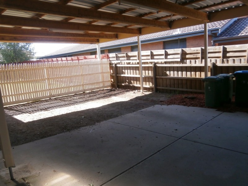 9 DERRY CLOSE, Endeavour Hills VIC 3802