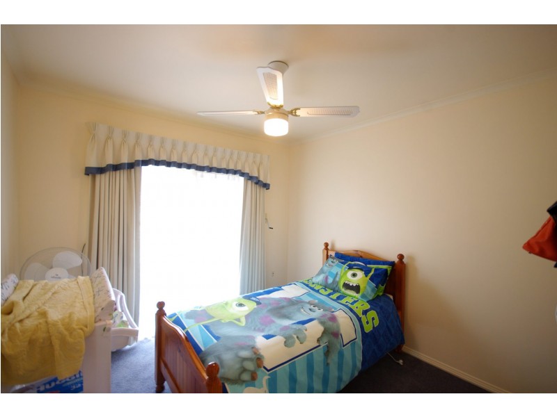 17 Cunningham Drive, Endeavour Hills VIC 3802