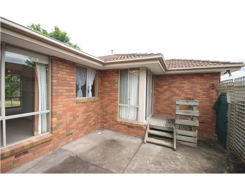 1/8 Southwell Close, Endeavour Hills VIC 3802