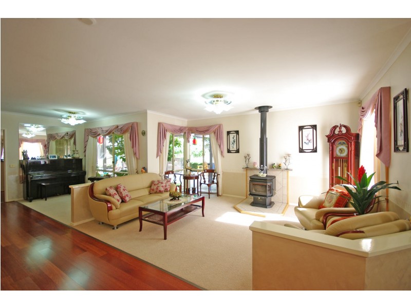 5 Tolmie Rise, Hallam VIC 3803