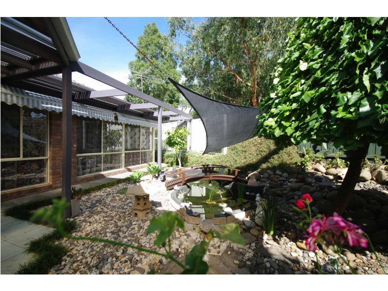 5 Tolmie Rise, Hallam VIC 3803