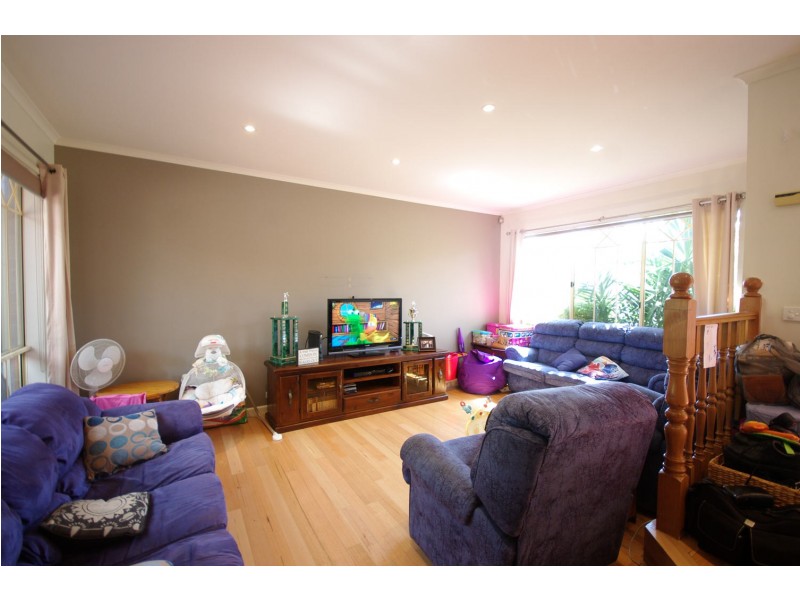 5 Pinto Close, Endeavour Hills VIC 3802
