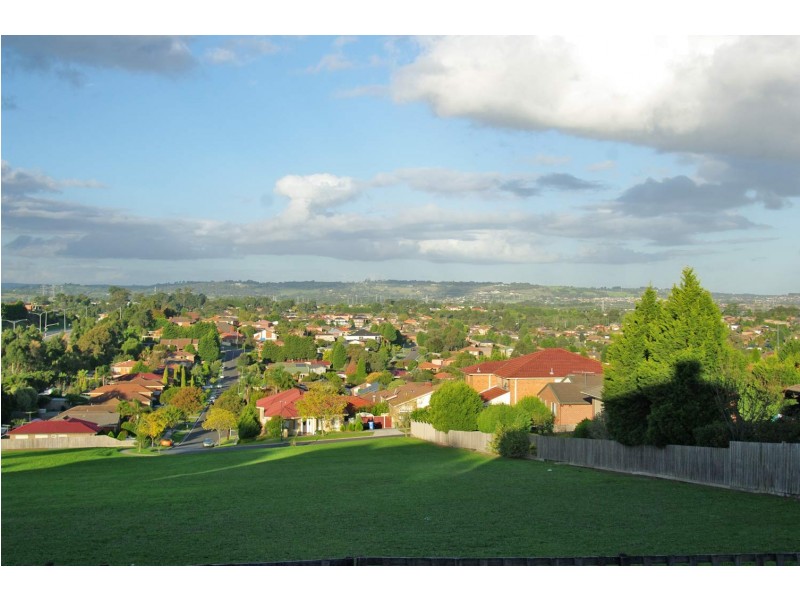 18/5 Piney Ridge, Endeavour Hills VIC 3802