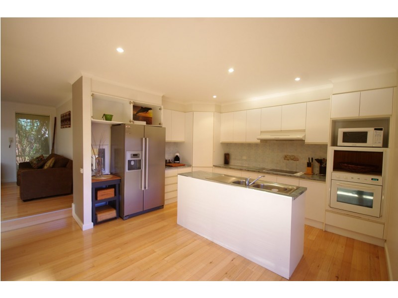 5 Pinto Close, Endeavour Hills VIC 3802