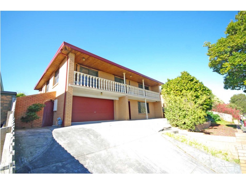 7 Gray Close, Endeavour Hills VIC 3802