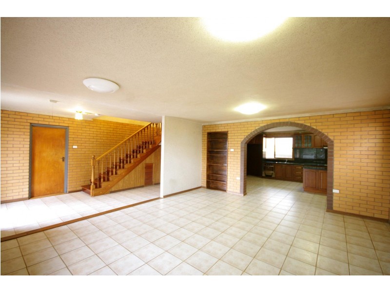 7 Gray Close, Endeavour Hills VIC 3802