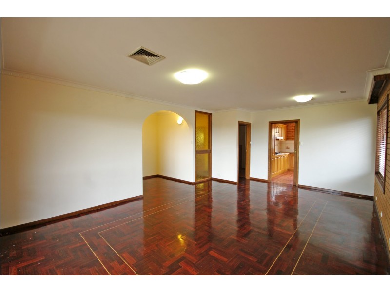 7 Gray Close, Endeavour Hills VIC 3802