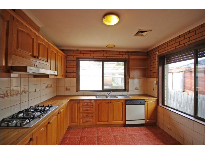 7 Gray Close, Endeavour Hills VIC 3802